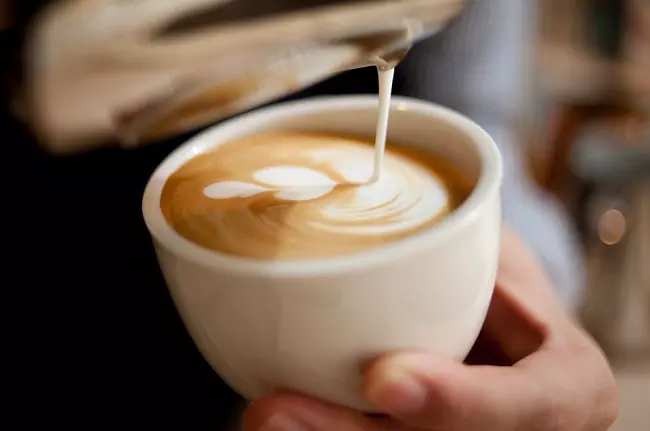 Rosetta motif on a latte
